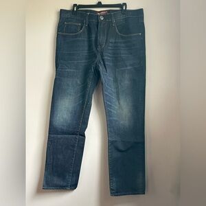 Men’s Arizona slim tapered jeans 36x30 NWOT. Dark wash with distressing.